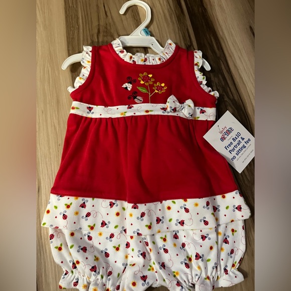 Okie Dokie Baby Vintage Red Lady Bug Floral Baby Romper Hat3/6 Months NWT